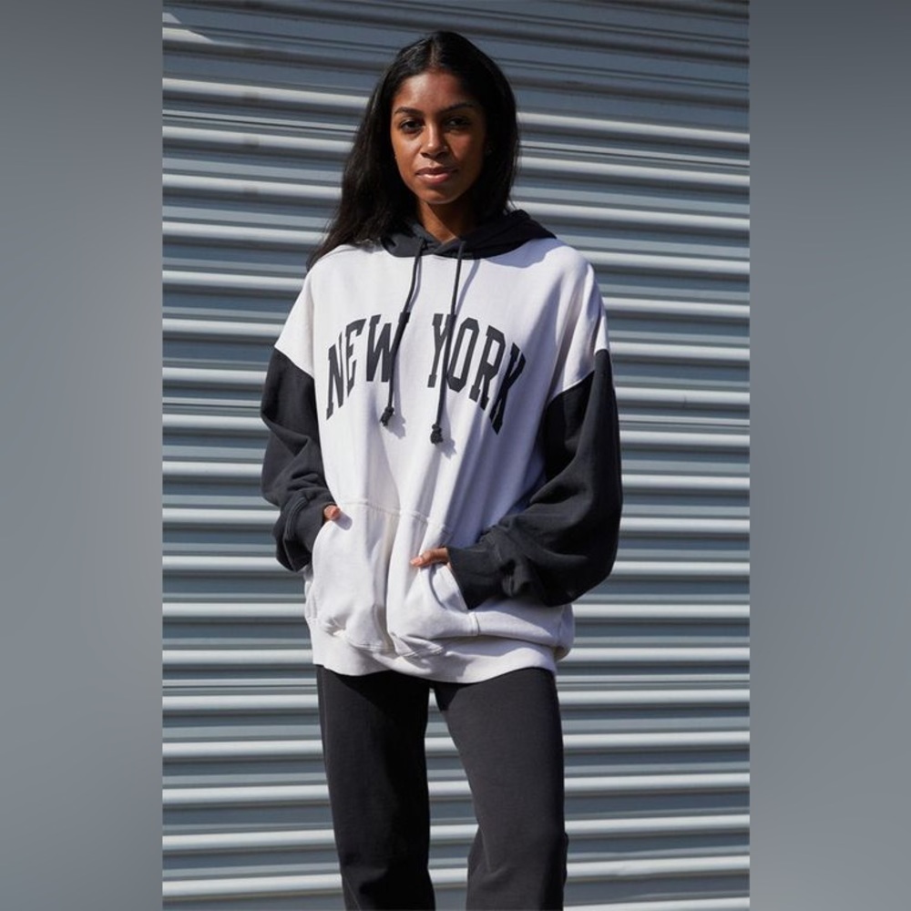 Brandy Melville hoodie